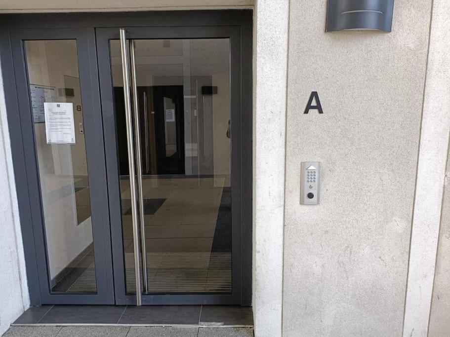 Appartement Horizon Parc 5 Personnes Pk Prive Gratuit Balcon Lit Bebe Montévrain